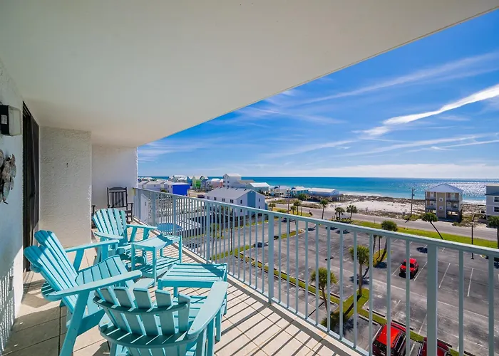 Surf & Racquet 610a Apartment