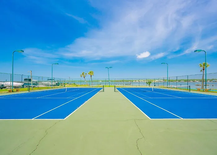 Apartment Surf & Racquet 610a *